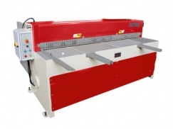 Гильотина электромеханическая OSTAS ORGM 1550X3 от компании Нова Механика